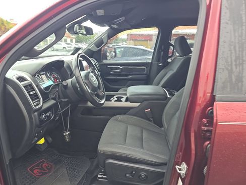 Used 2019 RAM 1500 Big Horn RWD image 10