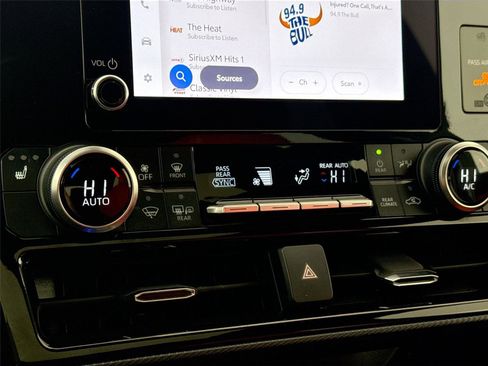 Certified 2024 Toyota Highlander XSE image 27