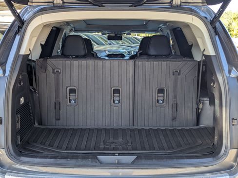 Used 2021 Subaru Ascent Touring w/ Popular Package #2A image 24