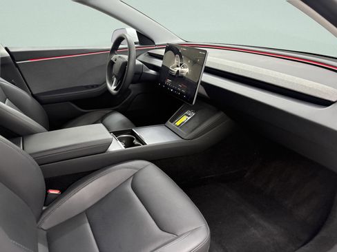 Used 2024 Tesla Model 3 Long Range image 19