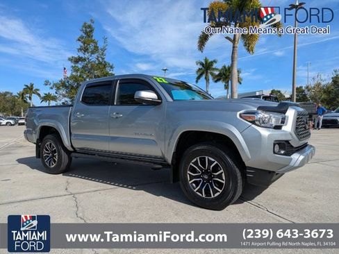 Used 2022 Toyota Tacoma TRD Sport image 1