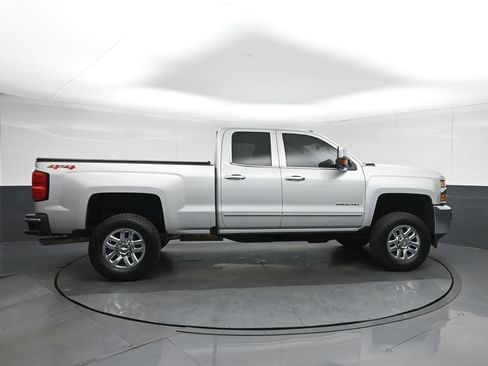 Used 2018 Chevrolet Silverado 2500 LTZ w/ LTZ Plus Package AWD/4WD image 8