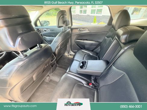 Used 2023 Kia Sportage EX FWD image 12
