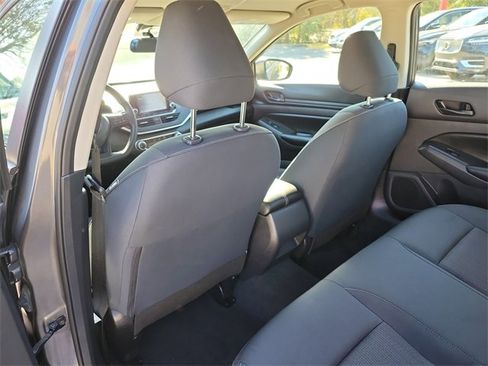 Used 2024 Nissan Altima 2.5 S image 12