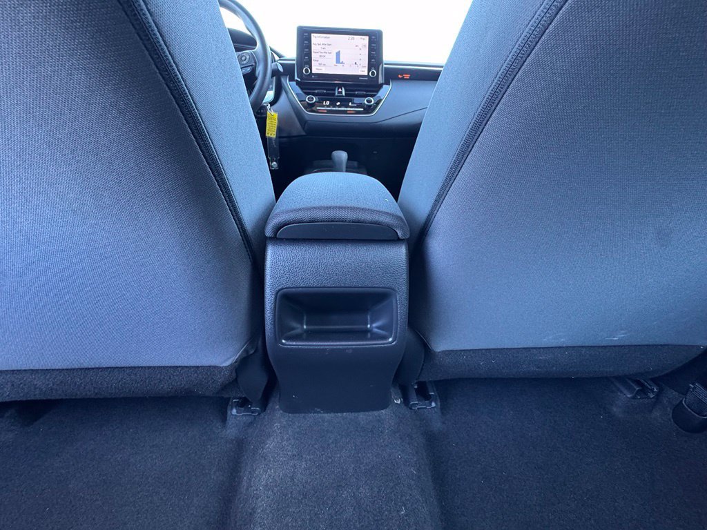 Used 2022 Toyota Corolla LE FWD image 12