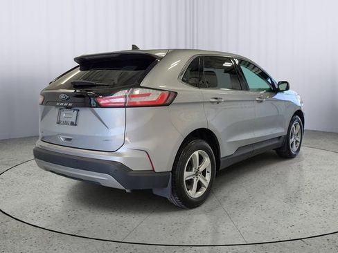 Certified 2023 Ford Edge SEL w/ Convenience Package AWD/4WD image 2