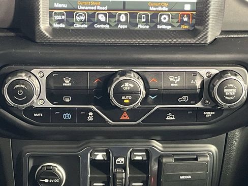 Used 2023 Jeep Wrangler Unlimited w/ 8.4" Radio Group AWD/4WD image 22