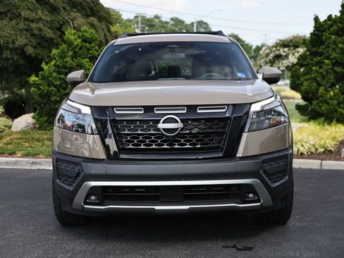 Used 2025 Nissan Pathfinder Rock Creek AWD/4WD image 15