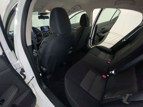 Used 2024 Nissan Sentra SV FWD image 29