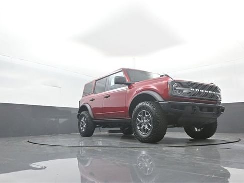 New 2025 Ford Bronco Badlands image 23