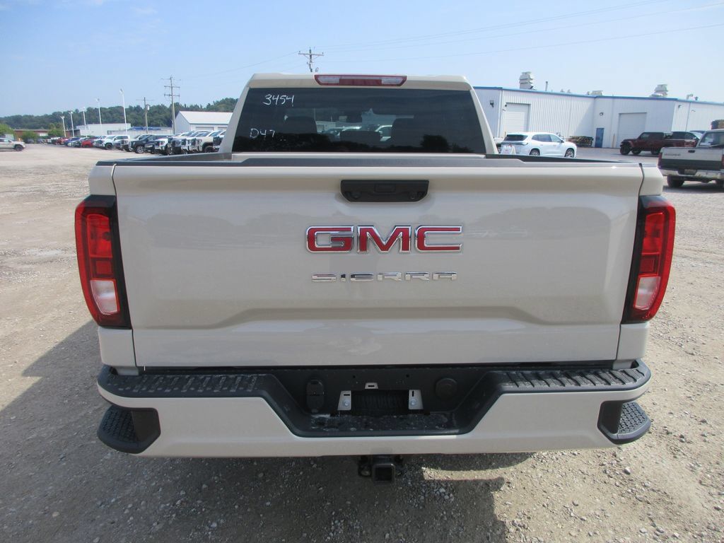 New 2026 GMC Sierra 1500 Pro w/ Graphite Edition AWD/4WD image 7