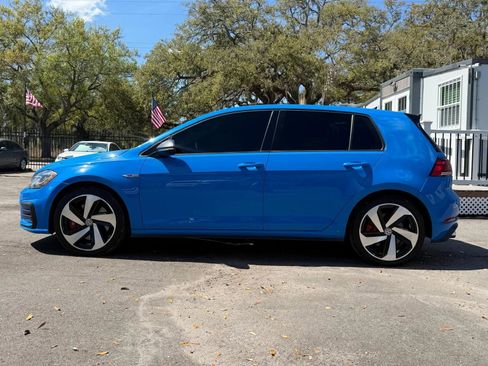 Used 2021 Volkswagen GTI SE image 3