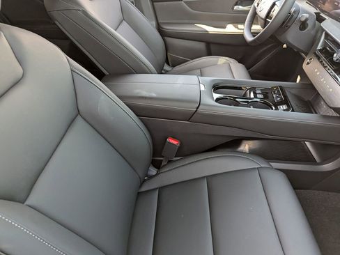 New 2026 Nissan Murano SV image 22