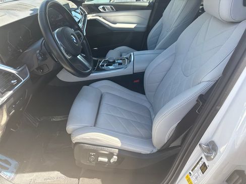 Used 2024 BMW X5 sDrive40i w/ M Sport Package RWD image 22