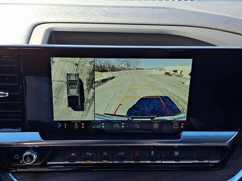 Used 2024 GMC Sierra 1500 SLT w/ SLT Premium Plus Package image 21