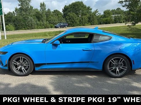 New 2025 Ford Mustang Coupe image 3