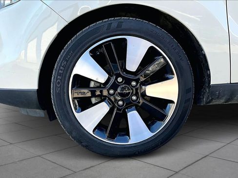 Used 2015 Kia Soul ! w/ Sun & Sound Package image 12