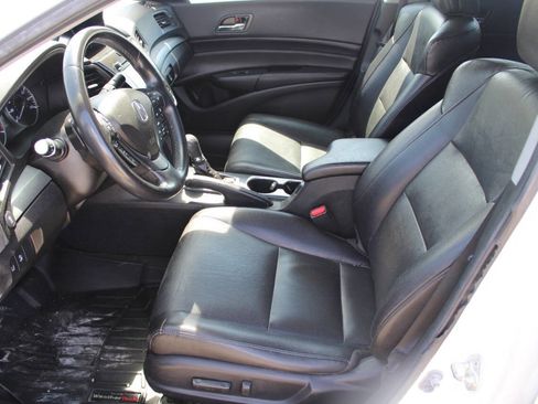 Used 2017 Acura ILX image 12