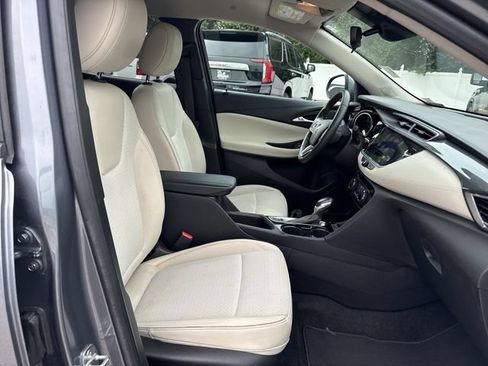 Used 2022 Buick Encore GX Preferred w/ Cold Weather Comfort Package FWD image 25