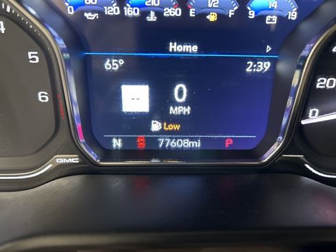 Used 2021 GMC Yukon Denali image 17