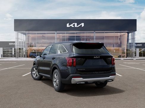 New 2026 Kia Sorento LX FWD image 4