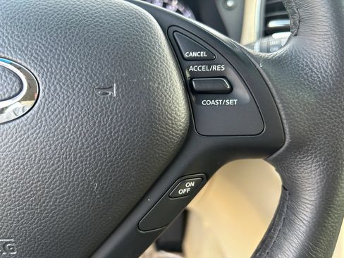 Used 2016 INFINITI QX50 2WD w/ Premium Plus Package image 22
