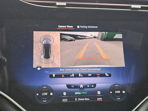 Used 2023 Mercedes-Benz EQS 580 4MATIC SUV image 10