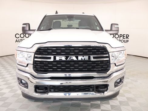 Used 2024 RAM 2500 Big Horn w/ Off Road Package AWD/4WD image 8