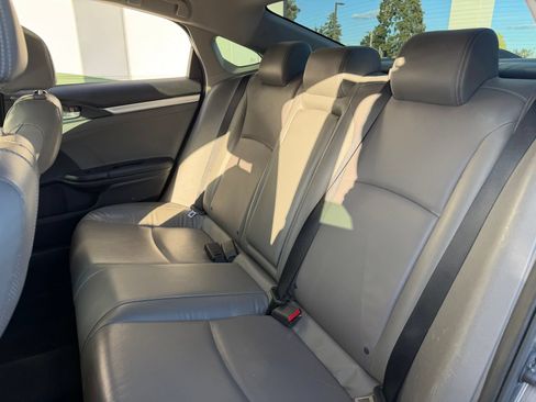Used 2018 Honda Civic EX-L image 14