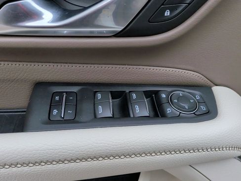 Used 2021 GMC Yukon Denali image 19