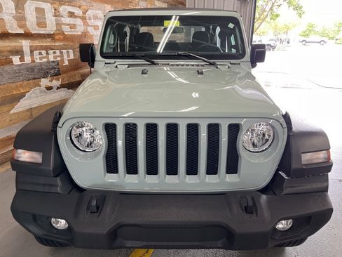 Used 2023 Jeep Wrangler Sport image 10