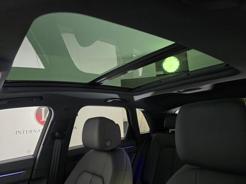 Used 2024 Audi Q3 2.0T Premium Plus w/ Premium Plus Package image 33