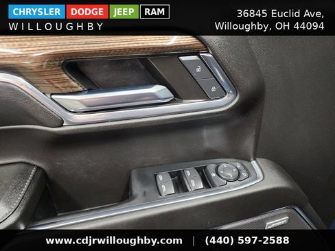 Used 2024 Chevrolet Silverado 1500 LT Trail Boss w/ Convenience Package II AWD/4WD image 12