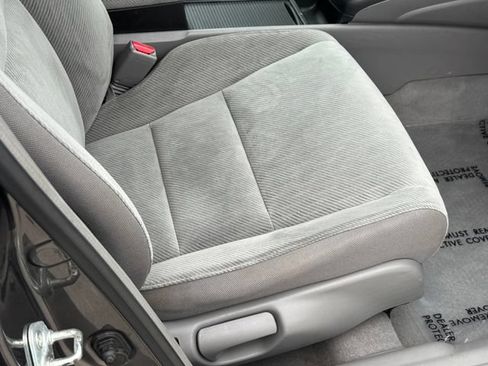 Used 2010 Honda Civic LX image 8