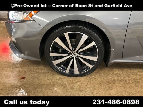 Used 2019 Nissan Altima 2.5 SR image 11