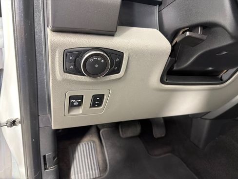 Used 2018 Ford F150 XLT w/ Equipment Group 301A Mid AWD/4WD image 14