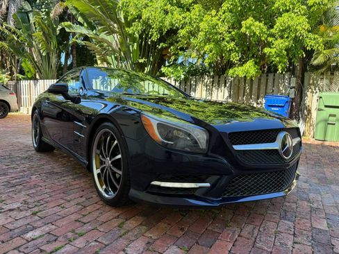 Used 2013 Mercedes-Benz SL 550 w/ Premium Pkg image 13