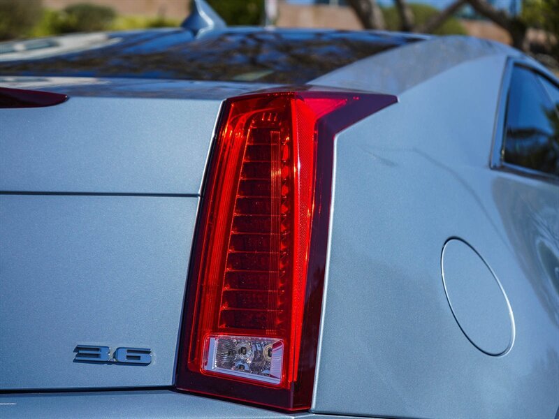 Used 2013 Cadillac CTS Performance RWD image 15