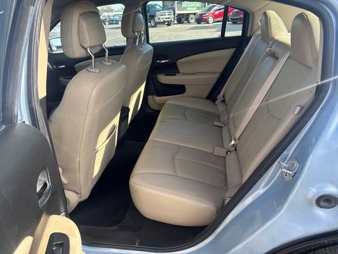 Used 2013 Chrysler 200 Limited image 26