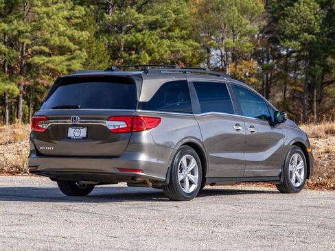 Used 2019 Honda Odyssey EX-L image 5