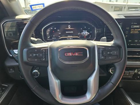 Used 2023 GMC Sierra 1500 Elevation AWD/4WD image 11
