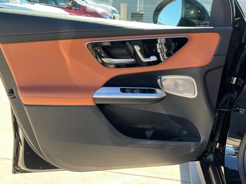 New 2026 Mercedes-Benz GLC 300 4MATIC image 14