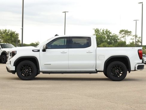 Used 2025 GMC Sierra 1500 Elevation w/ Elevation Premium Package AWD/4WD image 4