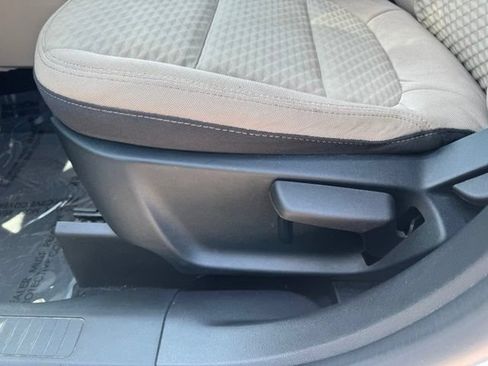 Used 2022 Ford Escape SE w/ Cold Weather Package AWD/4WD image 23