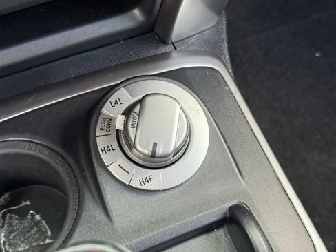 Used 2021 Toyota 4Runner Limited AWD/4WD image 24
