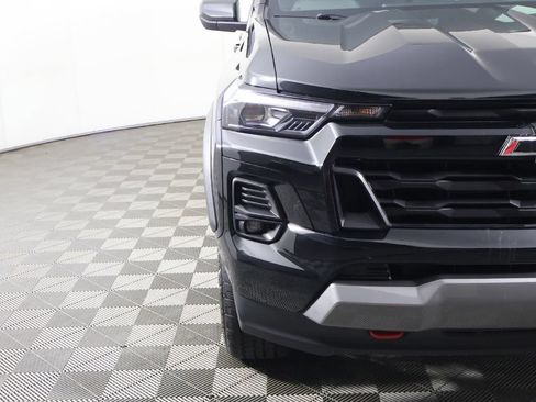 Used 2023 Chevrolet Colorado Z71 w/ Z71 Convenience Package 2 AWD/4WD image 12