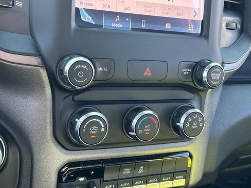 Used 2022 RAM 2500 Tradesman image 37