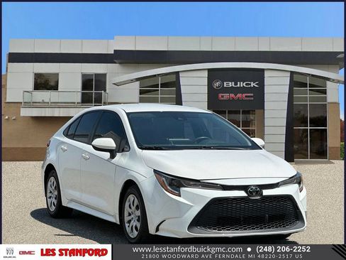 Used 2022 Toyota Corolla LE FWD image 8