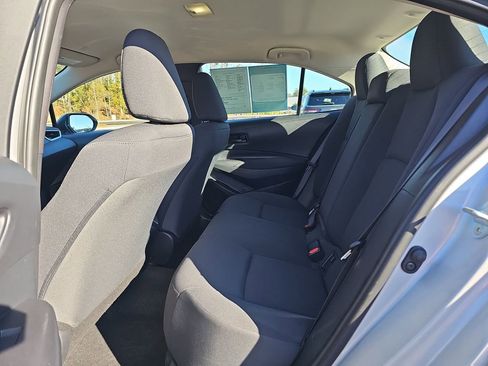Used 2024 Toyota Corolla LE image 18