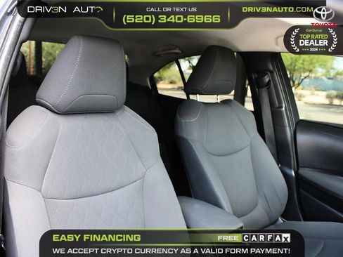 Used 2020 Toyota Corolla LE image 16